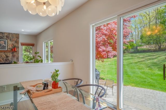 34 Arnold Dr, Randolph Twp., NJ 07869