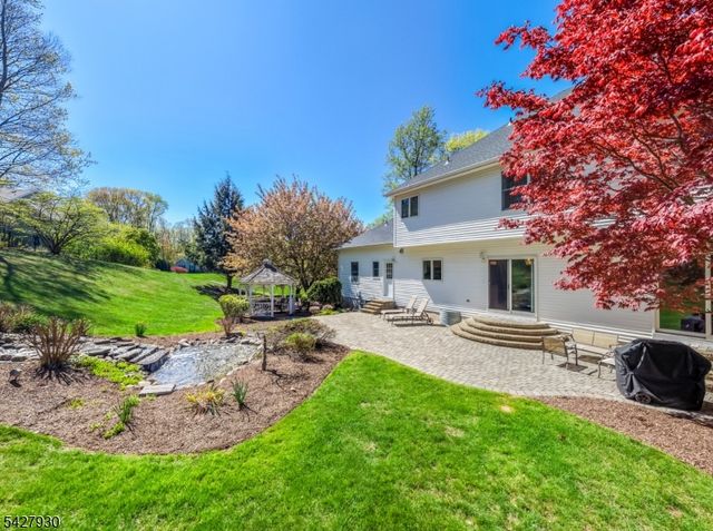 34 Arnold Dr, Randolph Twp., NJ 07869