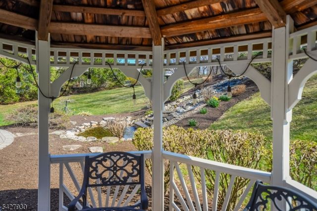 34 Arnold Dr, Randolph Twp., NJ 07869