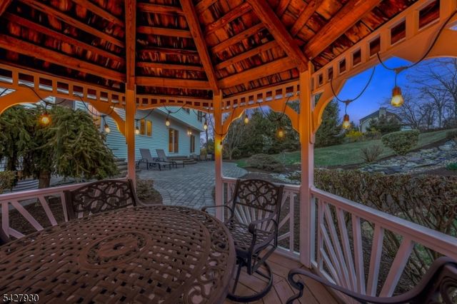 34 Arnold Dr, Randolph Twp., NJ 07869