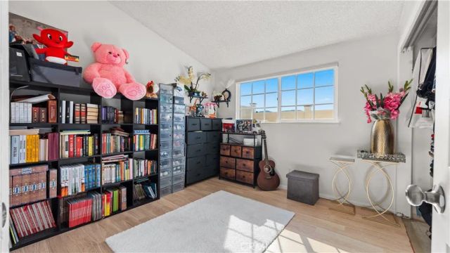 28140 Tambora Drive, Canyon Country, CA 91351