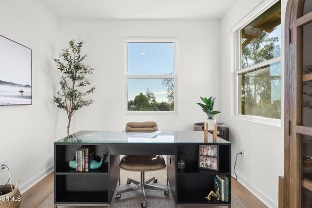 1578 E Thompson Boulevard, Ventura, CA 93001