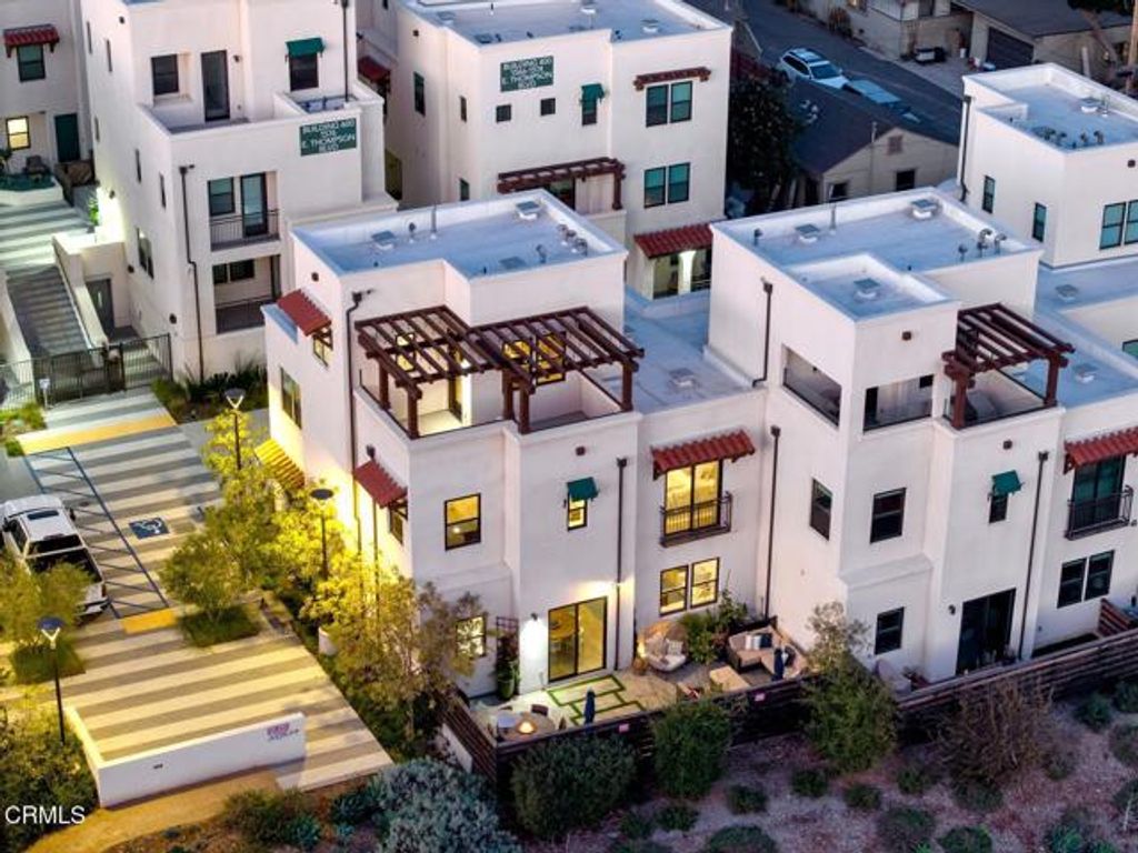 1578 E Thompson Boulevard, Ventura, CA 93001