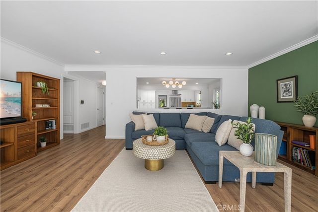 7925 E Ring Street, Long Beach, CA 90808