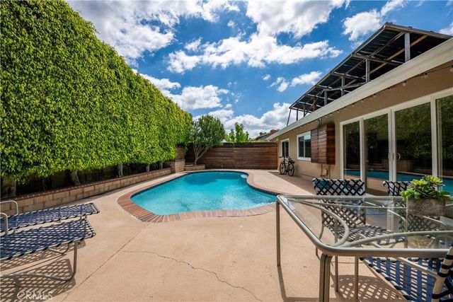7925 E Ring Street, Long Beach, CA 90808