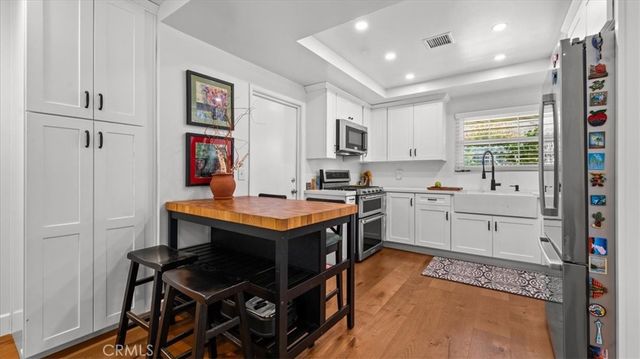 452 Chaparral Drive, Claremont, CA 91711