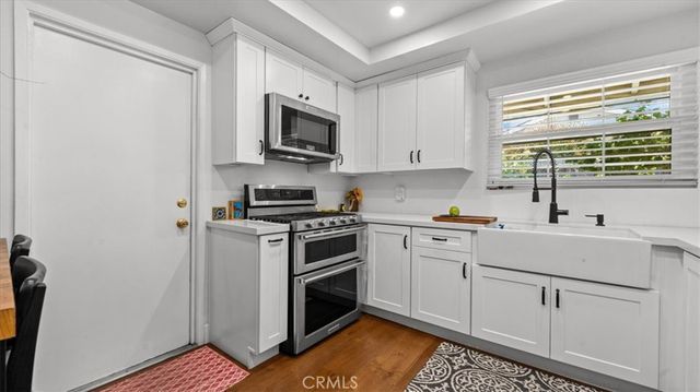 452 Chaparral Drive, Claremont, CA 91711