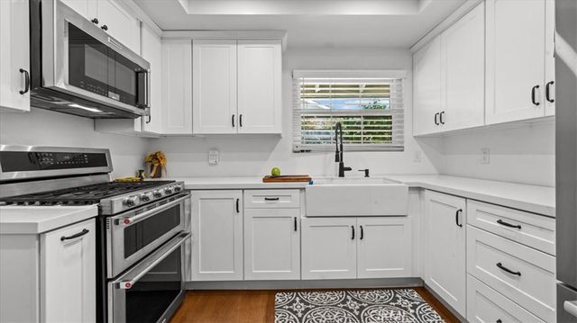 452 Chaparral Drive, Claremont, CA 91711