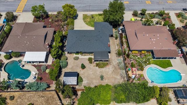 452 Chaparral Drive, Claremont, CA 91711