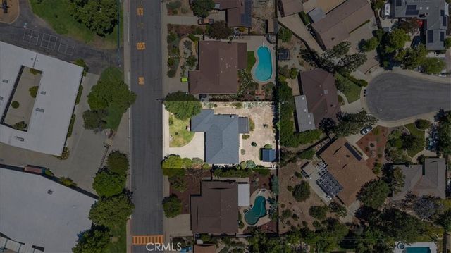452 Chaparral Drive, Claremont, CA 91711