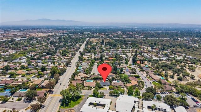 452 Chaparral Drive, Claremont, CA 91711