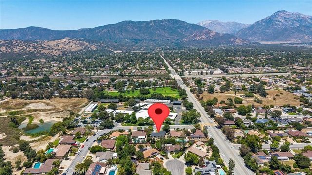 452 Chaparral Drive, Claremont, CA 91711
