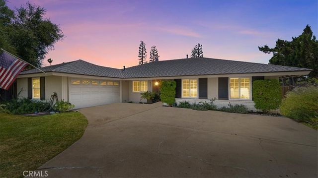 452 Chaparral Drive, Claremont, CA 91711
