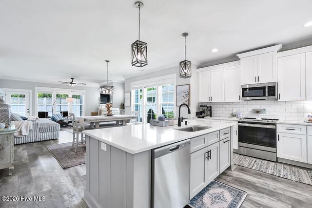 114 W 14th Street Unit C, Southport, NC 28461