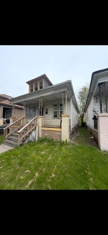 17206 Fenelon Street, Hamtramck, MI 48212
