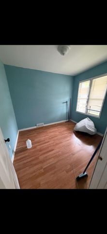 17206 Fenelon Street, Hamtramck, MI 48212