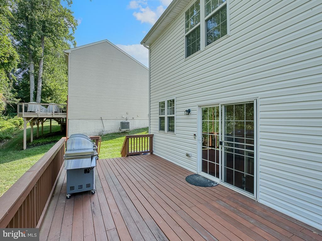 3314 BARNETTS CROSSING PL, Triangle, VA 22172