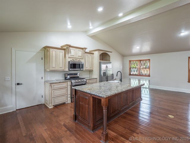 1829 Wood Road, Mcalester, OK 74501