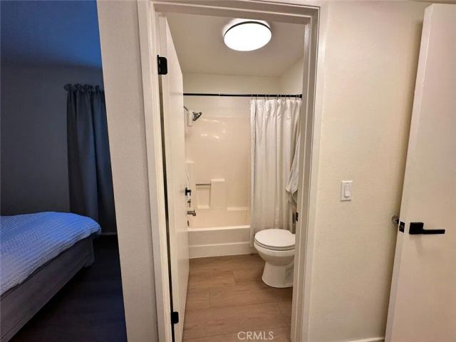 10149 Commerce Avenue, Tujunga, CA 91042