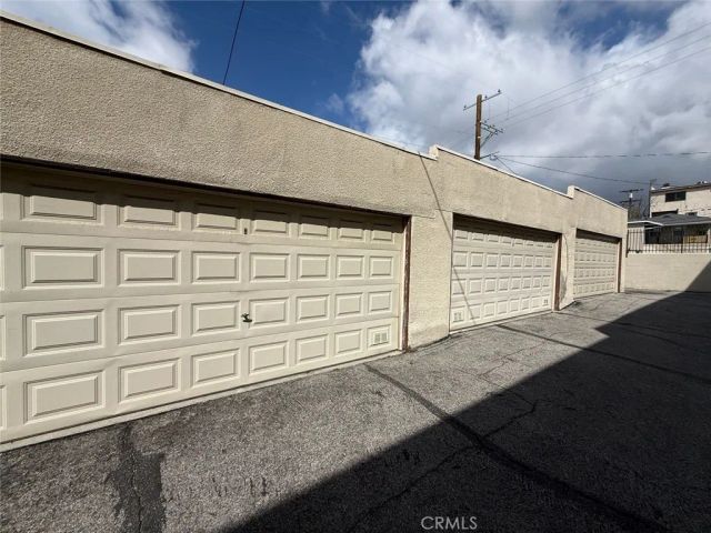 10149 Commerce Avenue, Tujunga, CA 91042