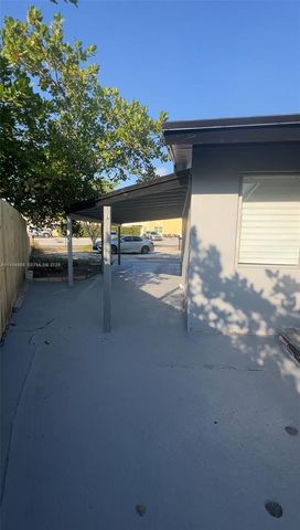 3820 SW 16th St, Fort Lauderdale, FL 33312