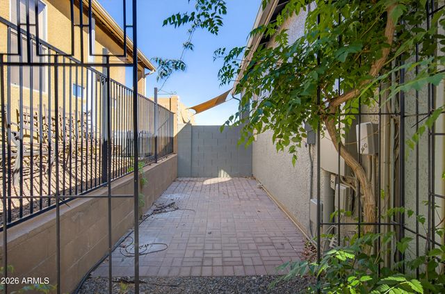 592 W SADDLE CREEK Drive, Camp Verde, AZ 86322