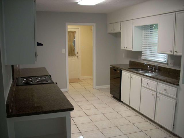 6 Whitemarsh Drive, Aiken, SC 29803