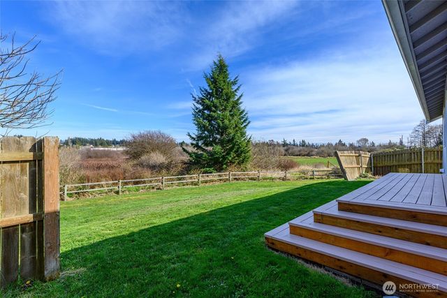 910 NE Cordero Place, Oak Harbor, WA 98277