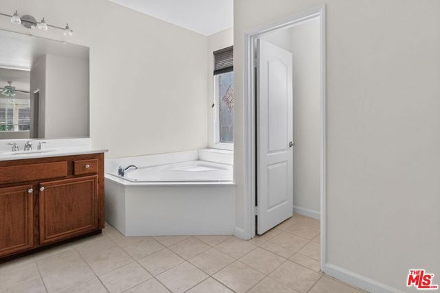 8240 Campbell Court, Hemet, CA 92545