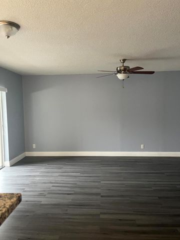 1 Greenway Village 205 N 205, Royal Palm Beach, FL 33411