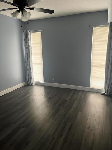 1 Greenway Village 205 N 205, Royal Palm Beach, FL 33411