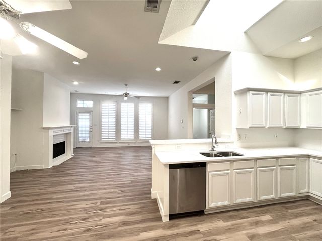 6816 Forest Hills Drive, Plano, TX 75023