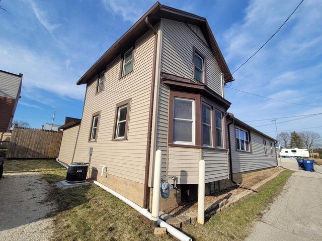 102 S ELIZABETH STREET, Eden, WI 53019