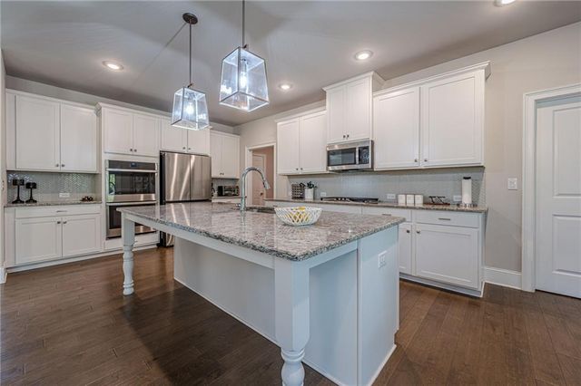 3910 Sky River Court, Cumming, GA 30040