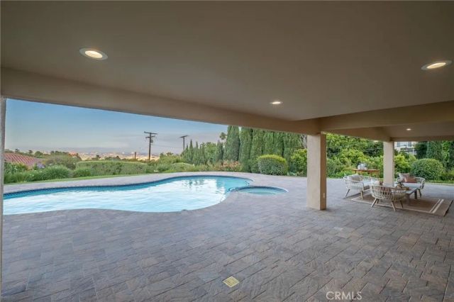 30419 Miraleste, Rancho Palos Verdes, CA 90275