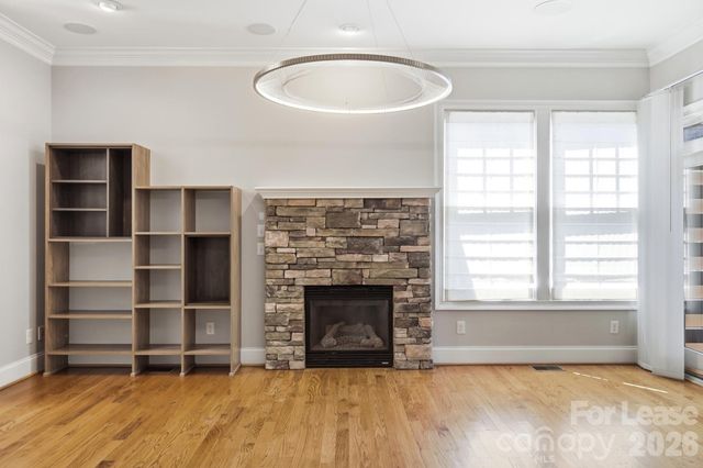 520 Iverson Way, Charlotte, NC 28203