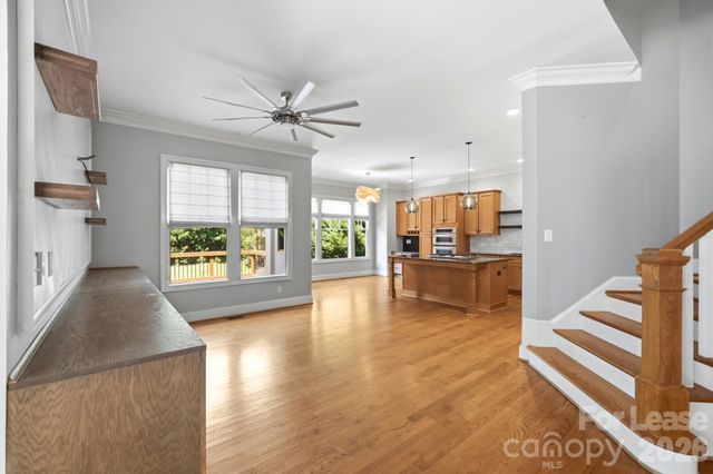 520 Iverson Way, Charlotte, NC 28203