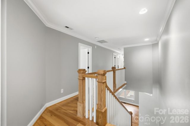 520 Iverson Way, Charlotte, NC 28203