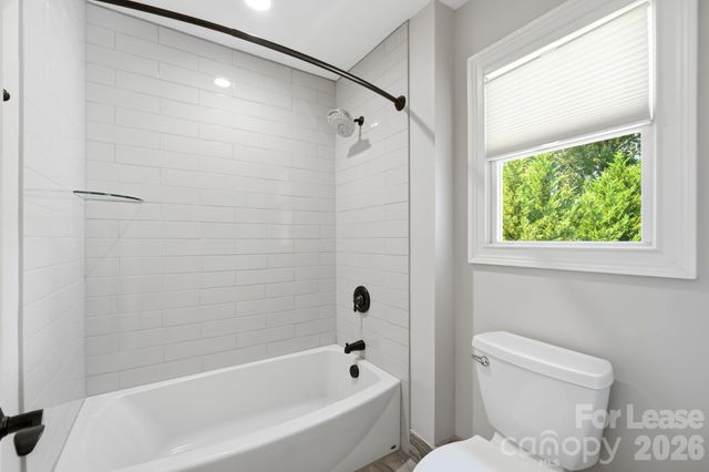 520 Iverson Way, Charlotte, NC 28203
