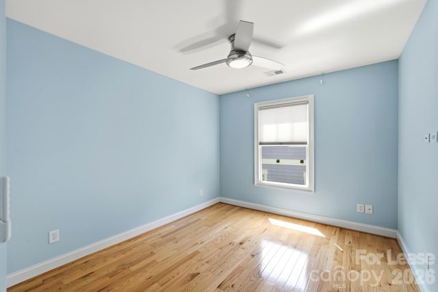 520 Iverson Way, Charlotte, NC 28203