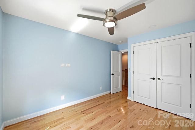 520 Iverson Way, Charlotte, NC 28203