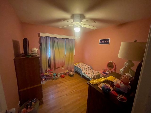 16334 Ridgeland Avenue, Tinley Park, IL 60477