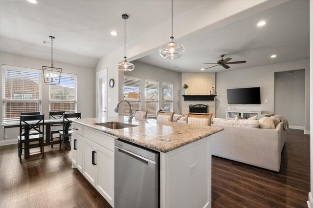 2515 Wallingford Drive, Mansfield, TX 76084