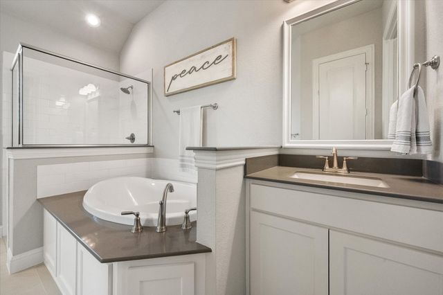 2515 Wallingford Drive, Mansfield, TX 76084