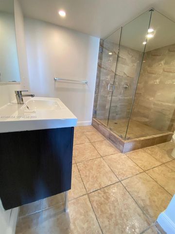13499 Biscayne Boulevard 1505, North Miami, FL 33181