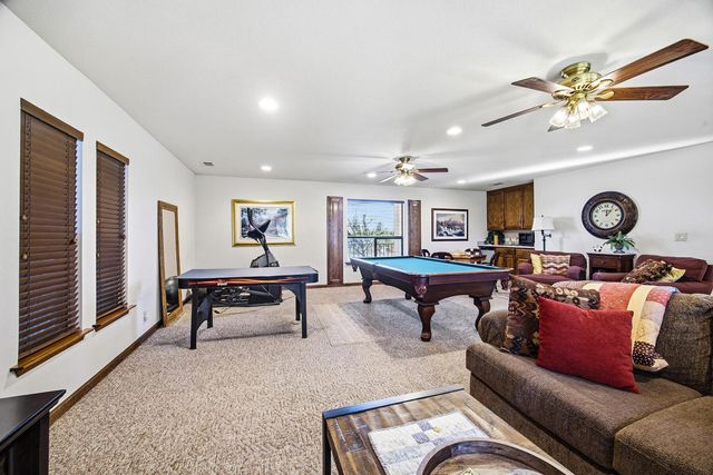 21487 Ave 332, Woodlake, CA 93286