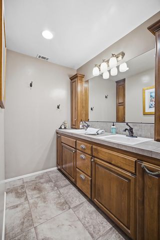 21487 Ave 332, Woodlake, CA 93286