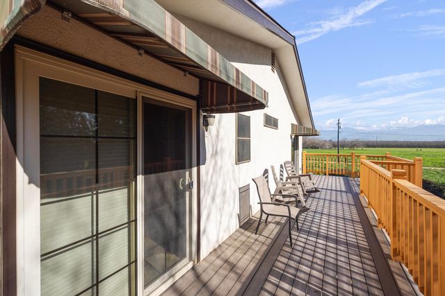 21487 Ave 332, Woodlake, CA 93286