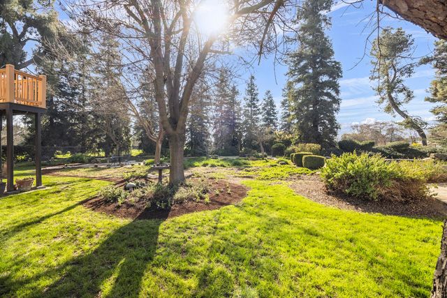 21487 Ave 332, Woodlake, CA 93286