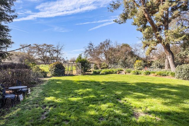 21487 Ave 332, Woodlake, CA 93286